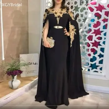 Nový Príchod Black Marocký Kaftan Večerné Šaty s Čipkou Appliques 3D Kvety Satin Ženy arabské Moslimské Party šaty Župan de soiree