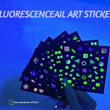 Q1QD Svetelný Nail Art Nálepky, Nálepky 3D samolepiace Fluorescenčné Farebné Geometrické Kvet Čela Dizajn